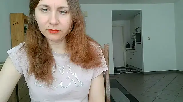 Snapshot of JasmineGlamour chatting on May 6, 2026, 2:10 pm JasmineGlamour online show from May 6, 2026, 2:10 pm