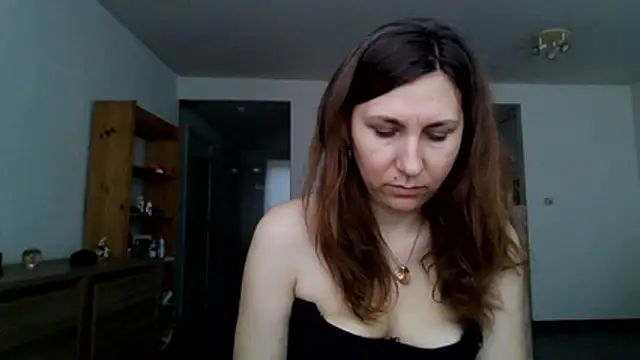 Snapshot of JasmineGlamour chatting on May 30, 2026, 3:28 pm JasmineGlamour online show from May 30, 2026, 3:28 pm