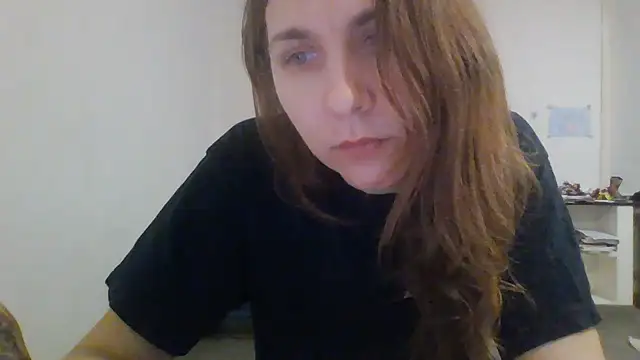 Snapshot of JasmineGlamour chatting on April 18, 2026, 3:20 am JasmineGlamour online show from April 18, 2026, 3:20 am
