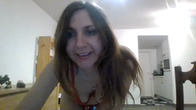 Snapshot of JasmineGlamour chatting on May 27, 2026, 1:57 am JasmineGlamour online show from May 27, 2026, 1:57 am