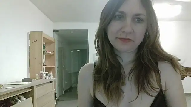 Snapshot of JasmineGlamour chatting on April 30, 2026, 8:57 pm JasmineGlamour online show from April 30, 2026, 8:57 pm
