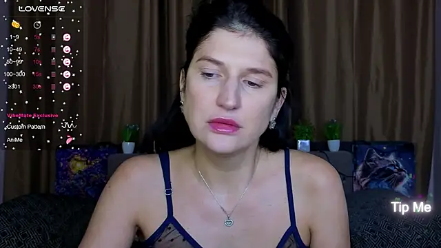 Alianna Solo Kisses online show from January 11, 2026, 12:34 pm