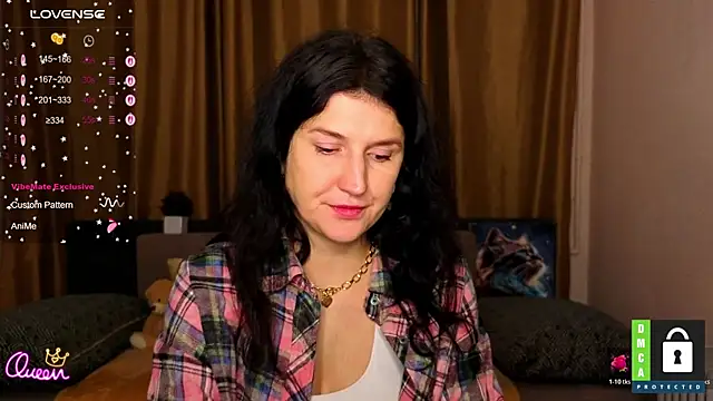 Snapshot of Alianna_Solo_Kisses chatting on May 31, 2026, 5:24 am Alianna Solo Kisses online show from May 31, 2026, 5:24 am