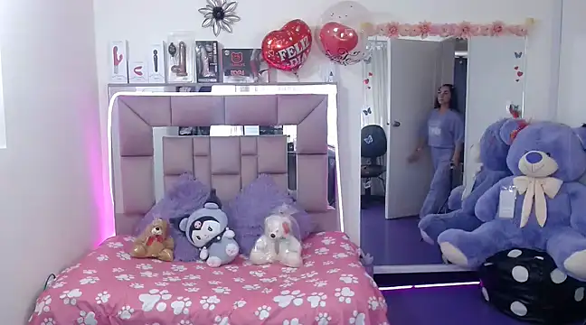 Snapshot of AriadnaCappelletty chatting on March 19, 2025, 4:02 pm AriadnaCappelletty online show from March 19, 2025, 4:02 pm