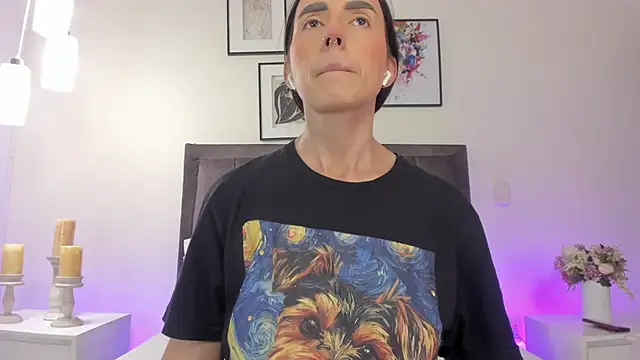 helen mooree online show from February 27, 2026, 12:38 pm