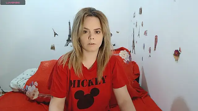 hotmilf4uxxx online show from February 2, 2026, 11:09 am