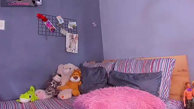 tiffbeatiful online show from February 20, 2025, 3:23 am