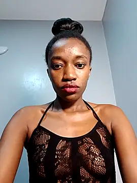 kinkybeby online show from October 15, 2025, 4:44 am