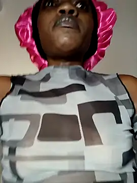 kinkybeby online show from April 13, 2026, 2:37 am