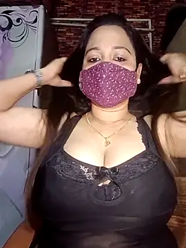 Snapshot of albelasummi702 chatting on February 27, 2026, 2:45 am albelasummi702 online show from February 27, 2026, 2:45 am