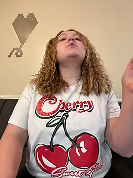 PhatAssBlond online show from October 31, 2025, 5:31 pm