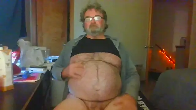 Snapshot of Doherty10 chatting on November 4, 2025, 6:01 pm Doherty10 online show from November 4, 2025, 6:01 pm