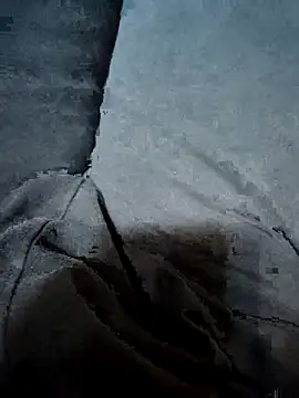 Snapshot of SplitPrestige19 chatting on December 4, 2025, 4:55 am SplitPrestige19 online show from December 4, 2025, 4:55 am