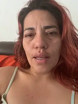 lia huan online show from September 27, 2025, 11:27 am