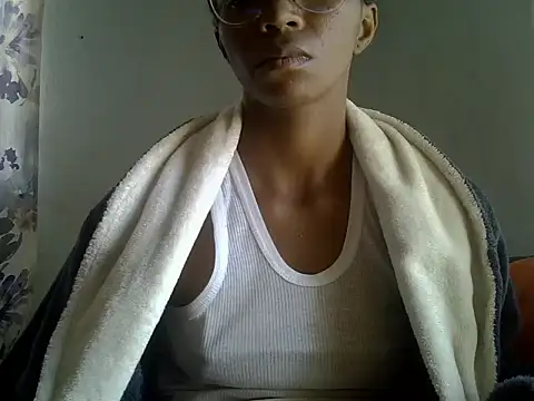 ElianeHot online show from May 23, 2026, 9:08 am