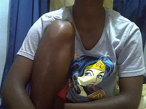 ElianeHot online show from March 2, 2026, 7:43 pm