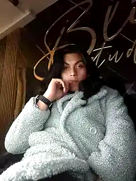 Snapshot of Ariana_Rodriguez_ chatting on March 12, 2025, 6:40 am Ariana Rodriguez online show from March 12, 2025, 6:40 am