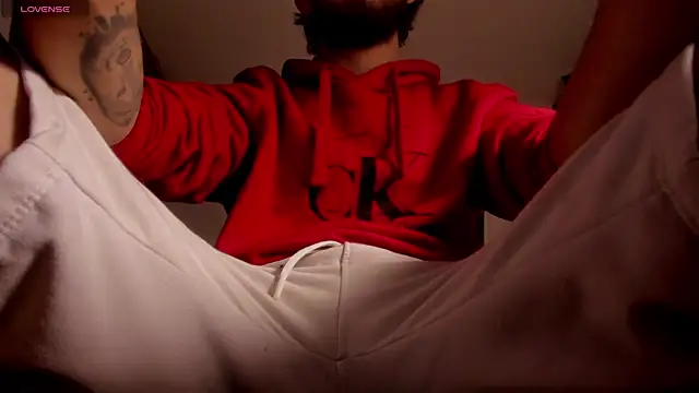 s sven03 online show from April 4, 2026, 11:00 pm