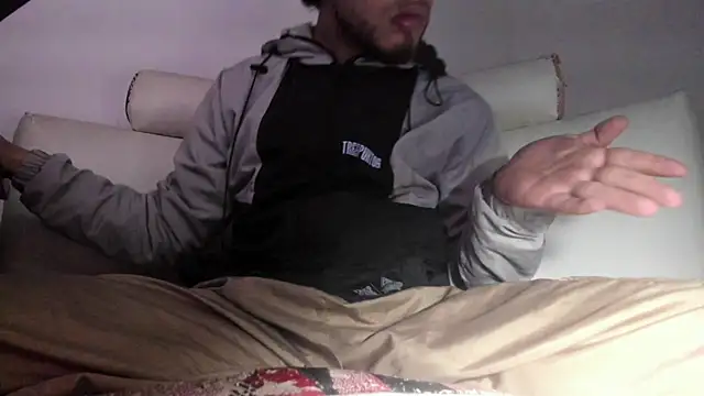 s sven03 online show from October 11, 2025, 12:11 am