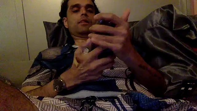 GForceSavage online show from November 2, 2025, 9:09 pm