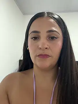 Snapshot of Taylortits chatting on February 17, 2025, 10:16 pm Taylortits online show from February 17, 2025, 10:16 pm