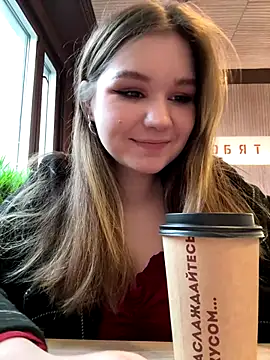 Snapshot of PumaShyXD chatting on December 5, 2025, 11:20 am PumaShyXD online show from December 5, 2025, 11:20 am