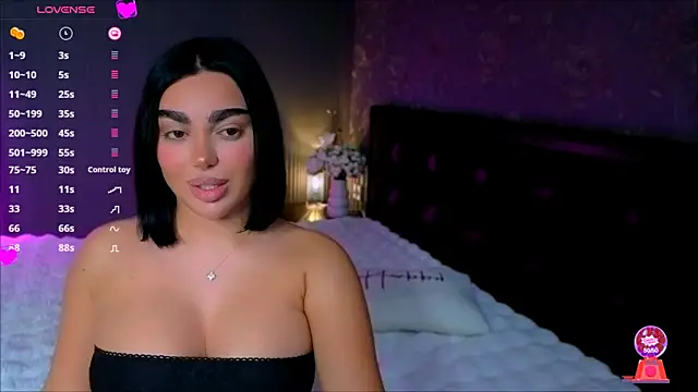 babyleilaa online show from November 6, 2025, 11:42 pm