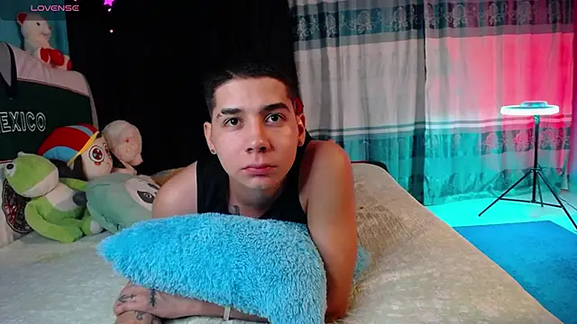 mexican cum online show from March 30, 2026, 2:02 am