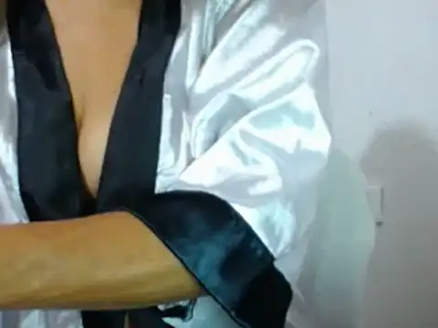 Snapshot of cristal_collins1 chatting on March 14, 2025, 11:32 pm cristal collins1 online show from March 14, 2025, 11:32 pm