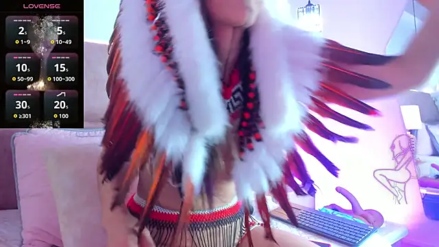 LiaaGenner online show from December 1, 2025, 2:56 am