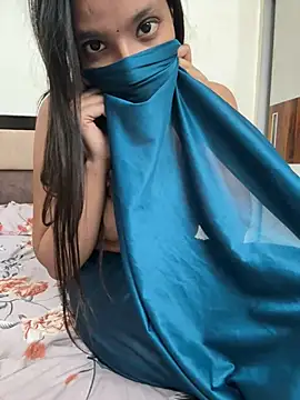 Snapshot of AASHI66 chatting on February 4, 2025, 9:20 pm AASHI66 online show from February 4, 2025, 9:20 pm