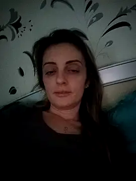 SophyGirl online show from December 1, 2025, 12:50 pm