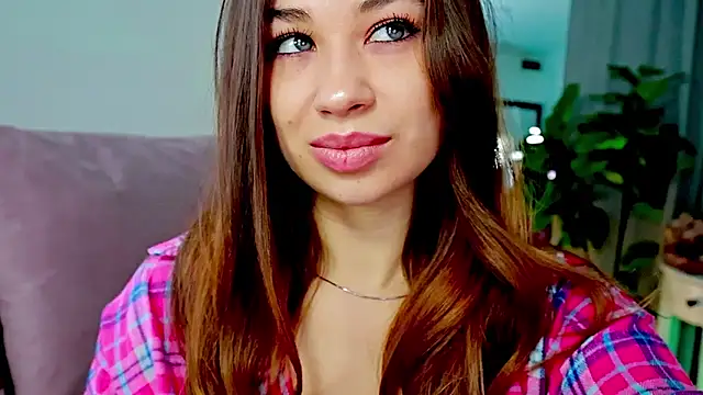 divetagrace online show from February 8, 2026, 8:17 pm