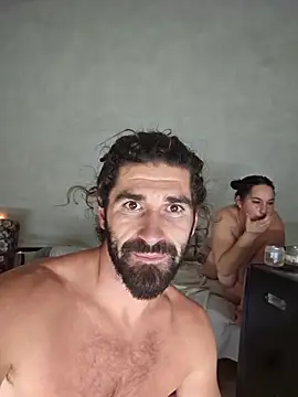 Snapshot of Mariusvidican chatting on October 29, 2025, 7:46 pm Mariusvidican online show from October 29, 2025, 7:46 pm