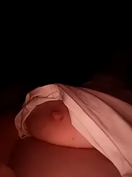 Snapshot of poussychats chatting on November 12, 2025, 10:13 pm poussychats online show from November 12, 2025, 10:13 pm