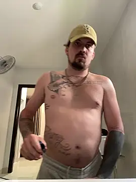 Snapshot of Tremblay_Simard chatting on April 9, 2026, 4:47 am Tremblay Simard online show from April 9, 2026, 4:47 am