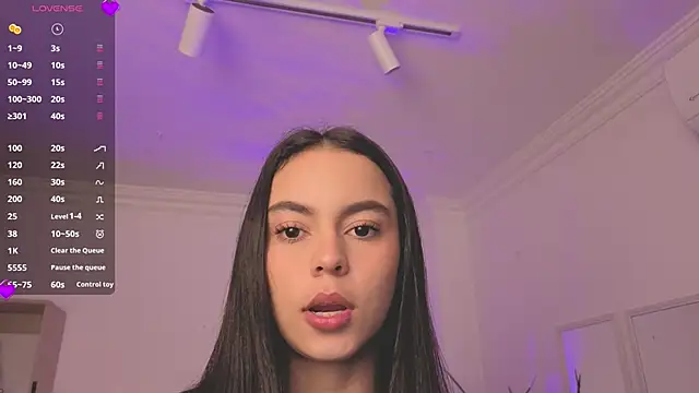 Snapshot of Aleejaa__ chatting on April 30, 2026, 11:28 am Aleejaa online show from April 30, 2026, 11:28 am