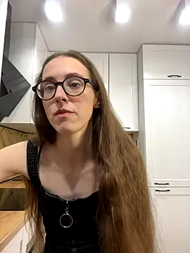 MartiniiSelenna online show from September 9, 2025, 6:12 am