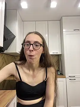 MartiniiSelenna online show from September 18, 2025, 5:54 am