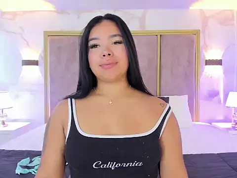 Snapshot of MarianaGarciaa__ chatting on March 16, 2026, 7:05 pm MarianaGarciaa online show from March 16, 2026, 7:05 pm
