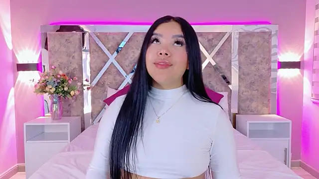 Snapshot of MarianaGarciaa__ chatting on April 10, 2026, 7:10 pm MarianaGarciaa online show from April 10, 2026, 7:10 pm