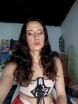 lovely kitt online show from April 14, 2026, 2:16 am