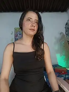 Snapshot of lovely_kitt chatting on May 22, 2026, 3:26 am lovely kitt online show from May 22, 2026, 3:26 am