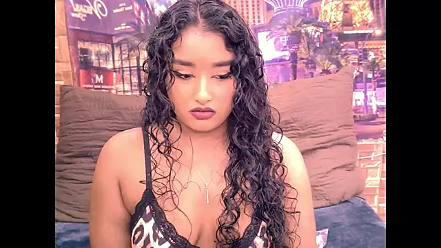 Snapshot of IndianAngel4u chatting on June 22, 2026, 5:37 am IndianAngel4u online show from June 22, 2026, 5:37 am
