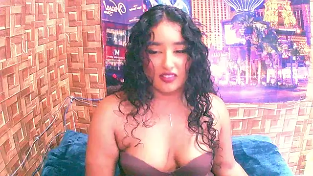 Snapshot of IndianAngel4u chatting on April 30, 2026, 10:14 pm IndianAngel4u online show from April 30, 2026, 10:14 pm