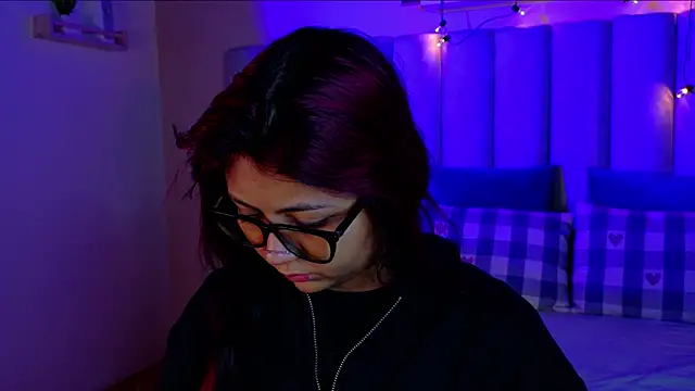 alaia-rogers online show from October 22, 2025, 11:42 am