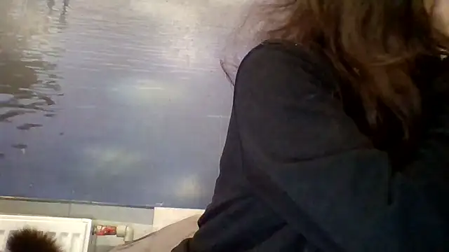 Snapshot of AliceTailor chatting on November 28, 2025, 8:20 pm AliceTailor online show from November 28, 2025, 8:20 pm