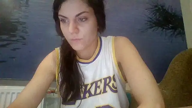 Snapshot of AliceTailor chatting on November 1, 2025, 9:30 pm AliceTailor online show from November 1, 2025, 9:30 pm