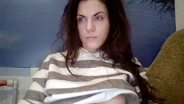 Snapshot of AliceTailor chatting on November 13, 2025, 4:44 pm AliceTailor online show from November 13, 2025, 4:44 pm