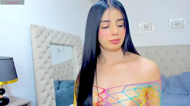 Snapshot of carlaperez_ chatting on June 17, 2026, 12:11 am carlaperez online show from June 17, 2026, 12:11 am